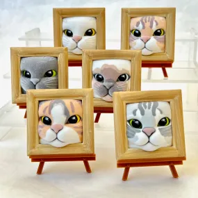 X 70245 Cat Frame Figurine Capsule-DISCONTINUED